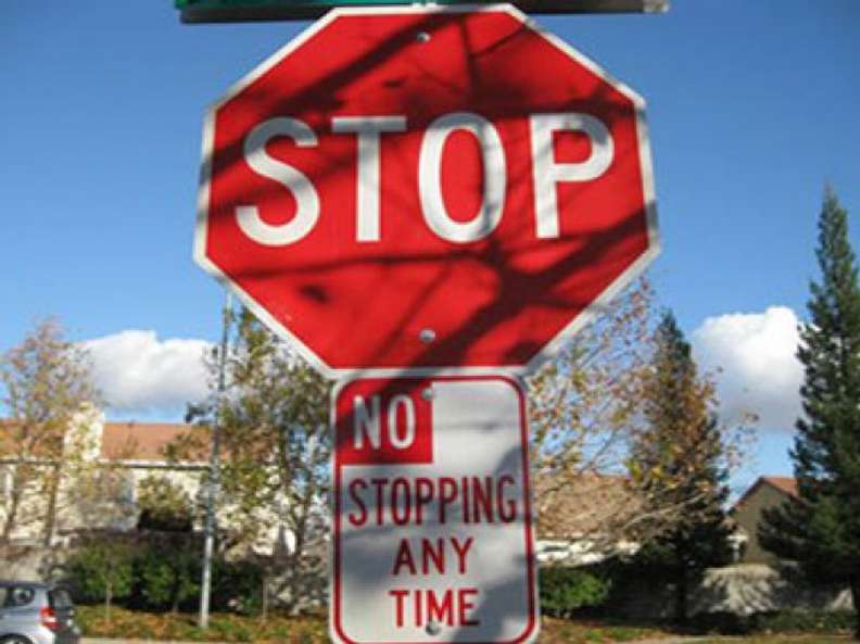 Stop, but no stopping allowed